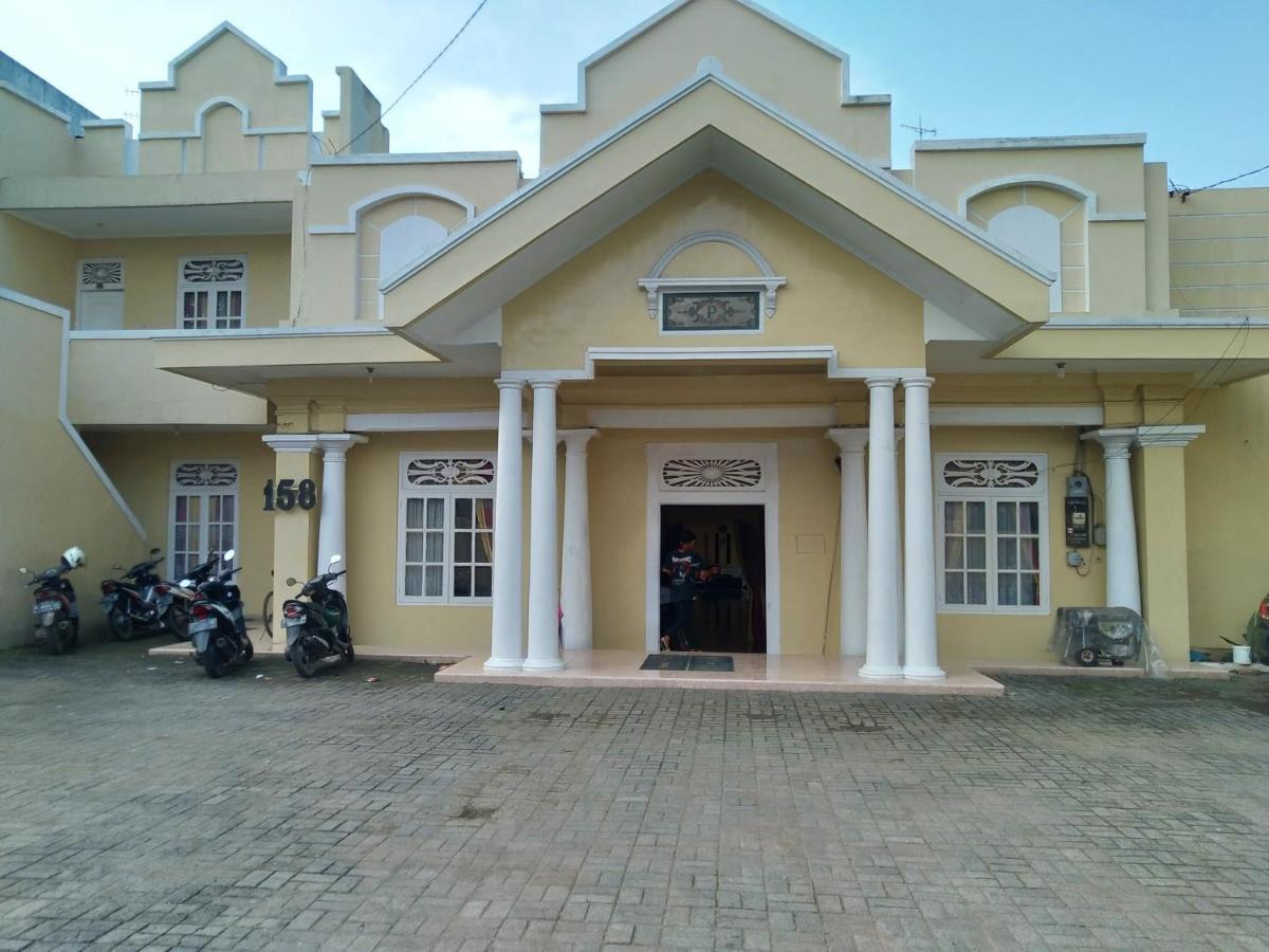 Hotel Pekalongan Syariah Mitra Reddoorz Zewnętrze zdjęcie
