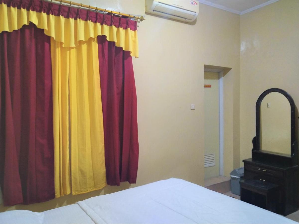 Hotel Pekalongan Syariah Mitra Reddoorz Zewnętrze zdjęcie