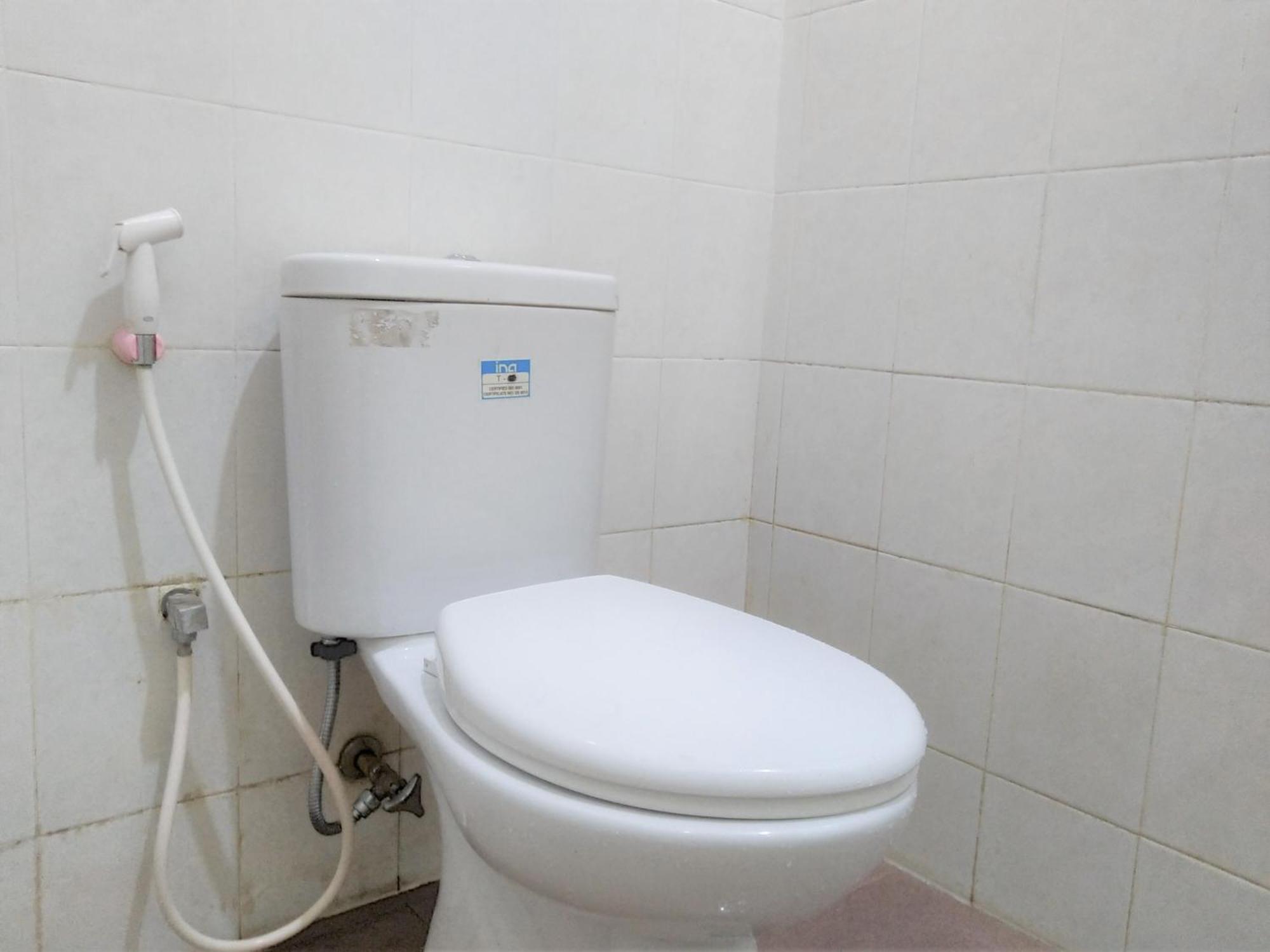 Hotel Pekalongan Syariah Mitra Reddoorz Pokój zdjęcie